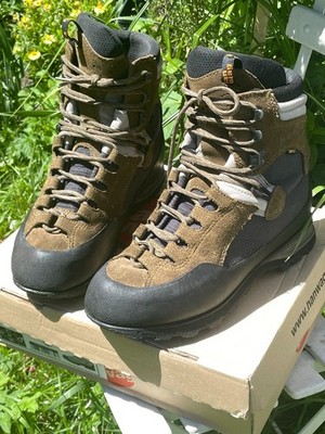 HANWAG   Trekking/Bergstiefel Gr.43 Leder oliv GORETEX  VIBRAM  getr. NP:289 