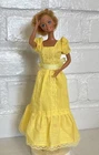 VINTAGE 1981 MAGIC CURL BARBIE PRETTY FACE #3856 ORIGINAL DRESS