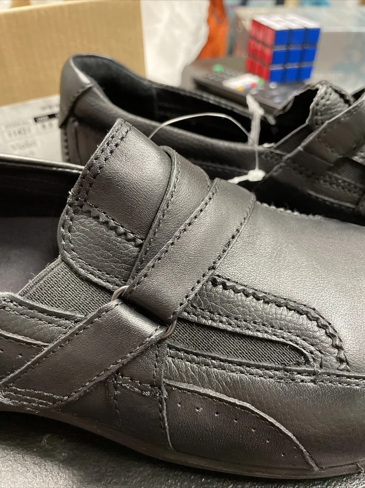 P.W. Minor Women’s VIOLET, Straps Black $139.95 Retail  Size 8.5 M - Image 4 of 4