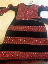 palestinian dress thobe