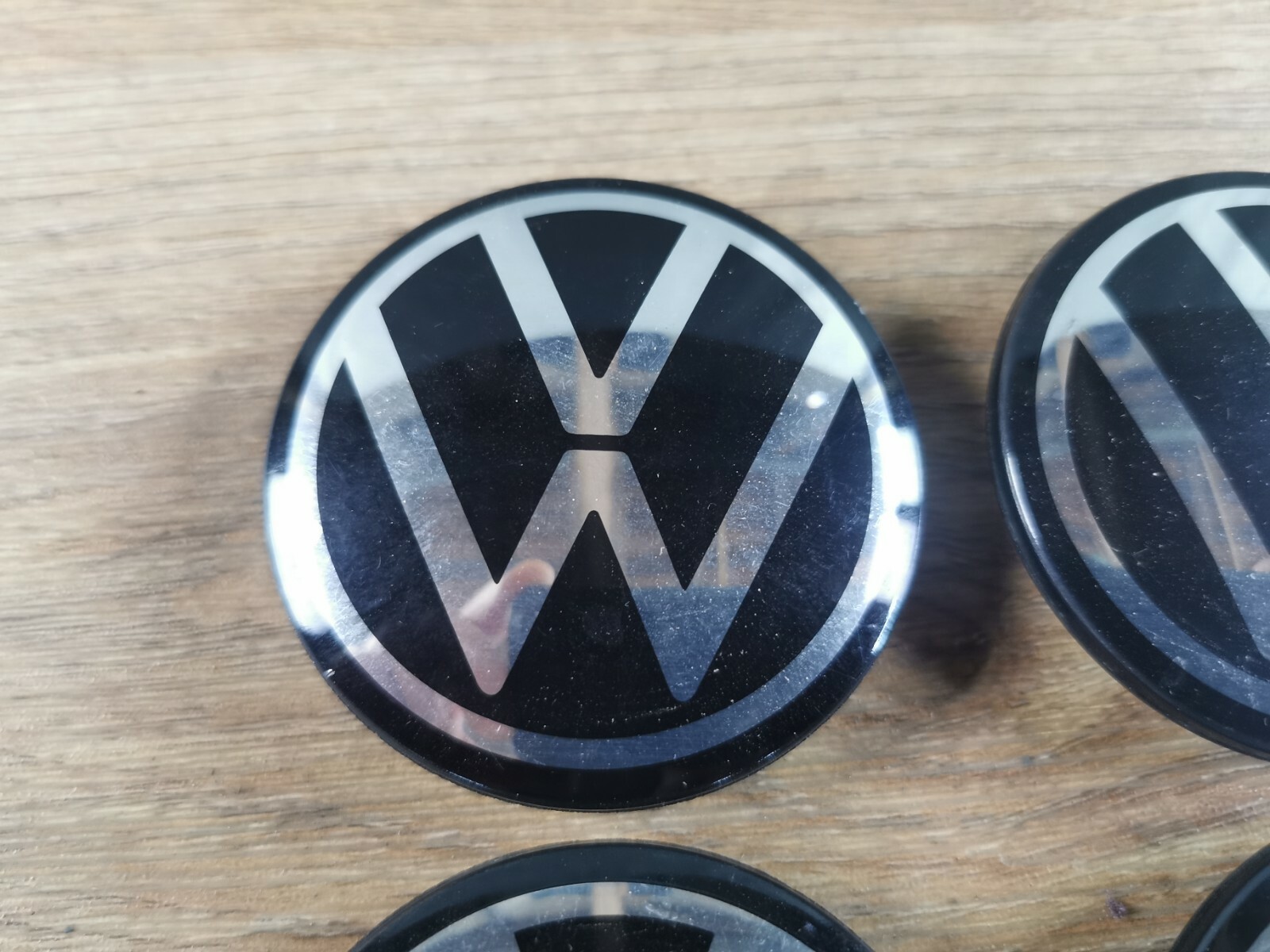 1 Satz Original Nabendeckel Nabenkappen Emblem Original VW Golf 8 5H0601171