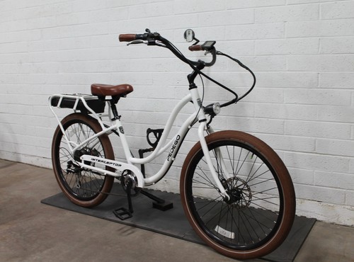 Pedego Interceptor Electric Cruiser Bike White/Brown W/ Charger Great Condition