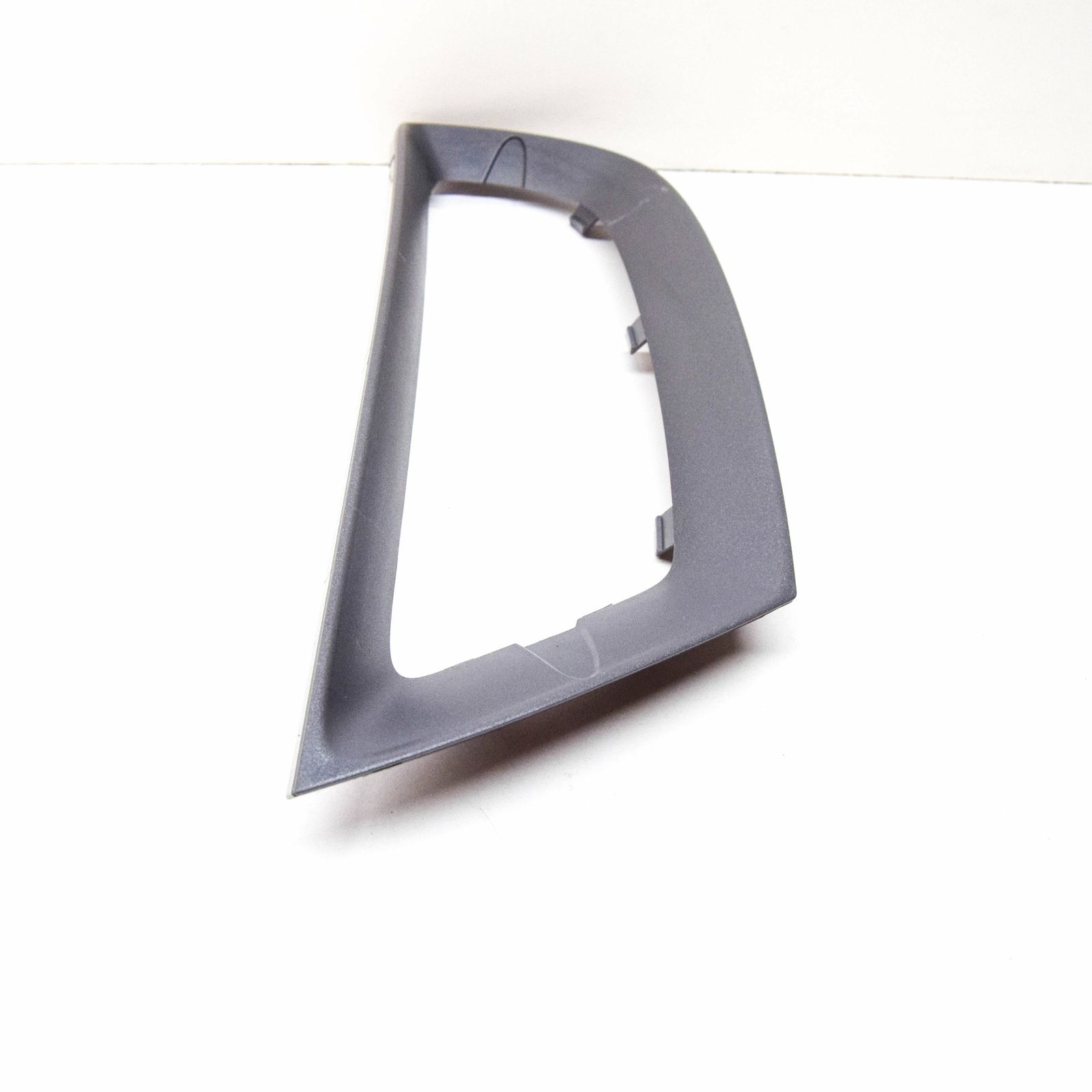 Genuine BMW Z4 E89 Roadster Front Bumper Lower Right Grill Trim 