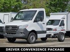 2024 Mercedes-Benz Sprinter 3500 Cab Chassis 144 WB