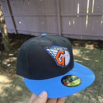Hat Club Cleveland Guardians OG NBA Crossover Cool Fashion Two Tone Fitted 7 1/2