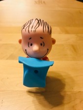 2015 LINUS WITH HIS SPINNING BLANKET PEANUT MOVIE McDONALD'S HAPPY MEAL TOY