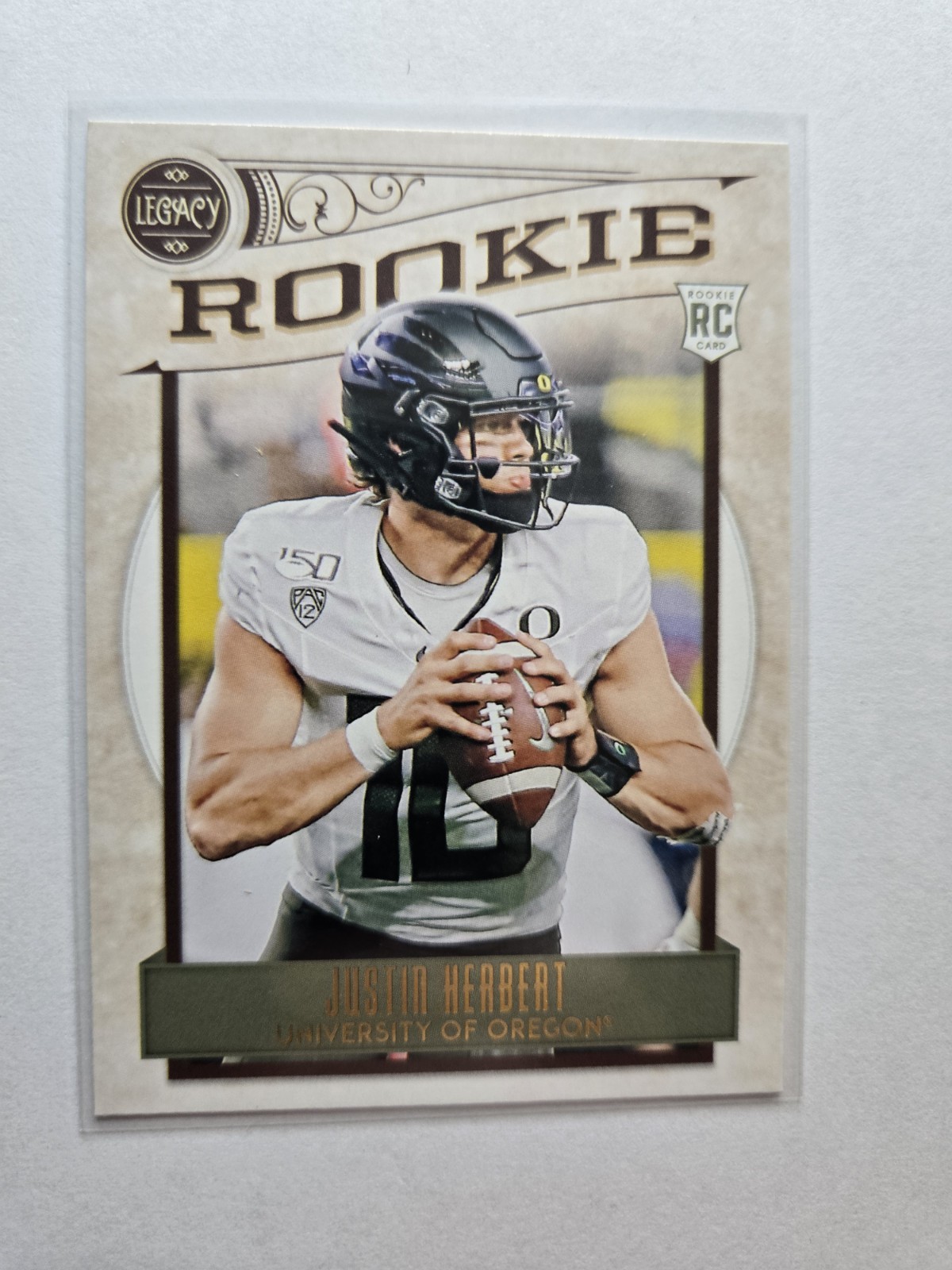 2020 Panini Legacy - Rookies Justin Herbert #150 (RC) AA36