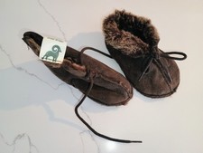 baby moccasins soft leather fur inside Sheepskin made Great Britain warm winter