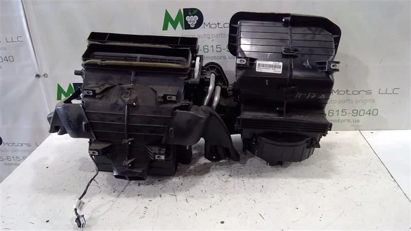 Chevrolet Colorado 2018-2023, carcasa evaporador calefacción aire acondicionado 84286463, 84355028 Foto 4 de 4