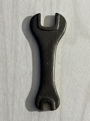 Antique Metal Double Sided Open End Sewing Machine Wrench
