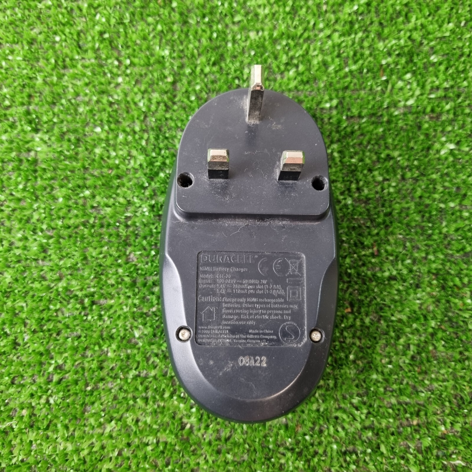 Duracell Charger CEF20 AA/AAA Batteries eBay