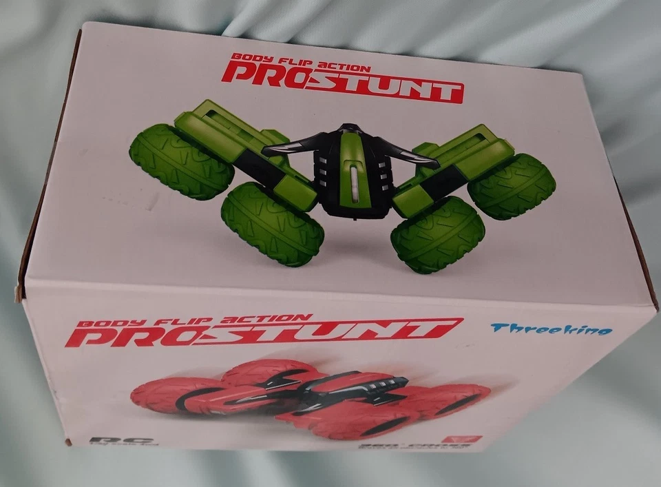 Three King Body Flip Action Pro Stunt Red RC 1/20 Scale Remote Control Car NIB - Image 4 of 4