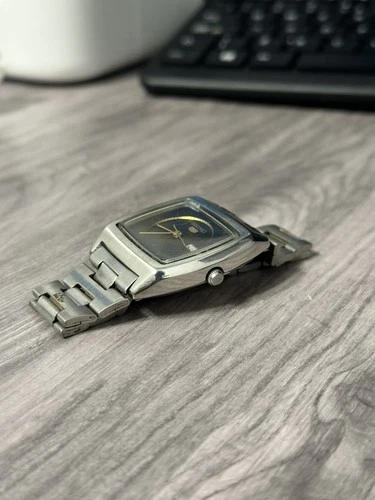 Seiko 5 Men's Automatic vintage Watch In Good condition