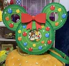 Cartera Bandolera Loungefly Chip and Dale Figura Corona de Navidad. ¡¡Bolso de vacaciones!!!