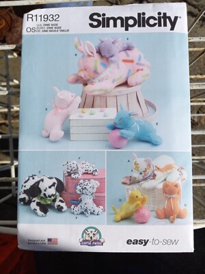 Simplicity sewing pattern R11932 Plush animals Kitten, Bunny, pup