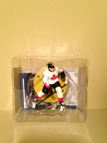 Tyler Seguin Team Canada 2016 World Cup Of Hockey Imports Dragon 2.5 Loose GOLD