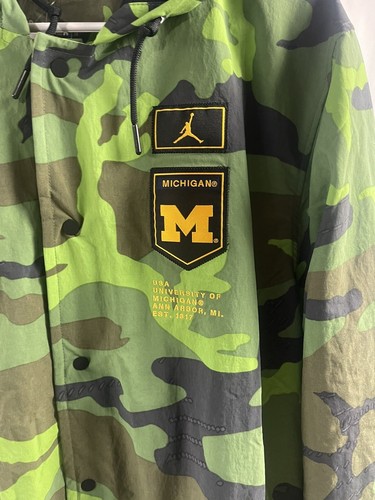 Nike Michigan Wolverines Jumpman Camo ON-FIELD Jacket DQ2233-328 Mens Sz Large - Picture 6 of 8