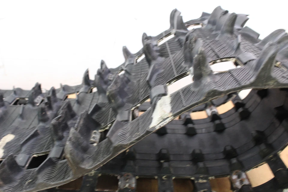 Yamaha Phazer MTX Track 2008 14 x 144 x 1,5" con paso de 2,52" Foto 3 de 4