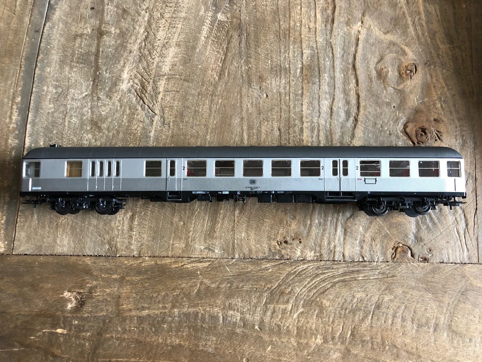 ADE B3032 DB BDnf 738 Steuerwagen mit Licht H0