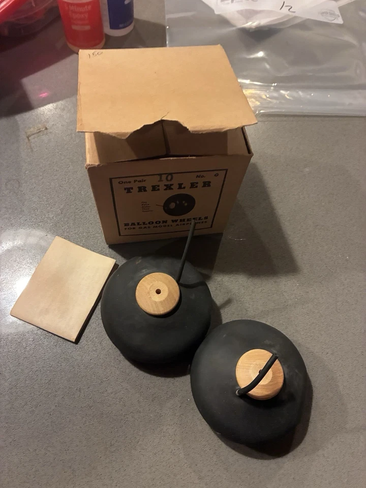 #10 Trexler Pneumatic NOS Vintage Balsa RC Modellflugzeug Bausatz Räder