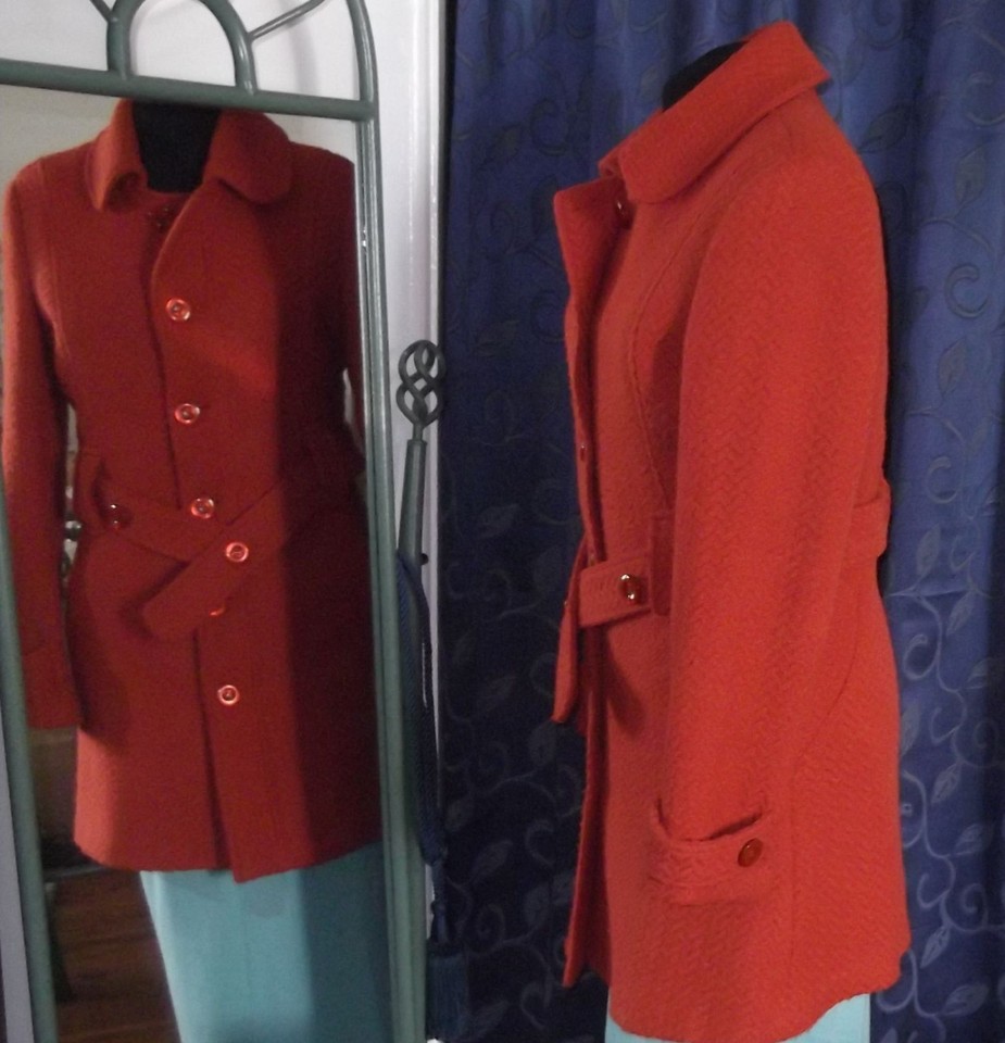 LADIES WOOLEN RUST 3/4 OVERCOAT, SIZE 12, SEMI FITTED, LINED,WINTER WEIGHT, AUST