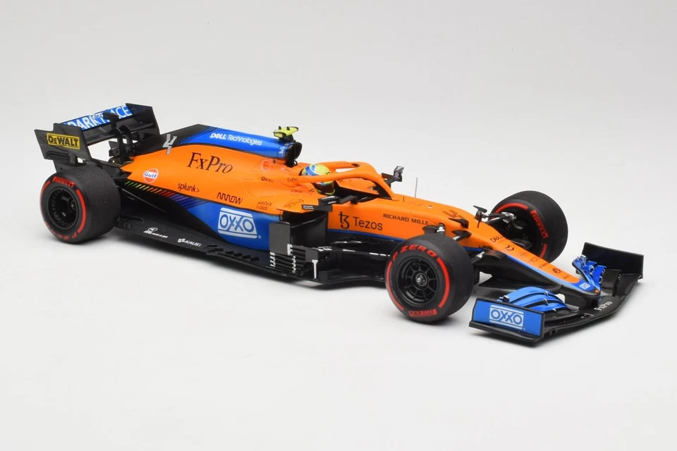 530213404 F1 McLaren F1 Team MCL35M n4 L.Norris Pole Position Russian GP 2021 Mi - Photo 4/4