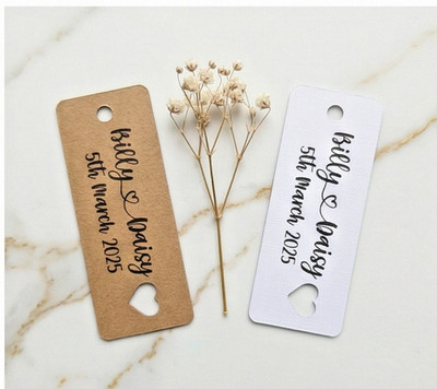 Personalisierte Hochzeitsanhänger Herz ausgeschnitten, individuell Paar Name Gastgeschenk Etikett
