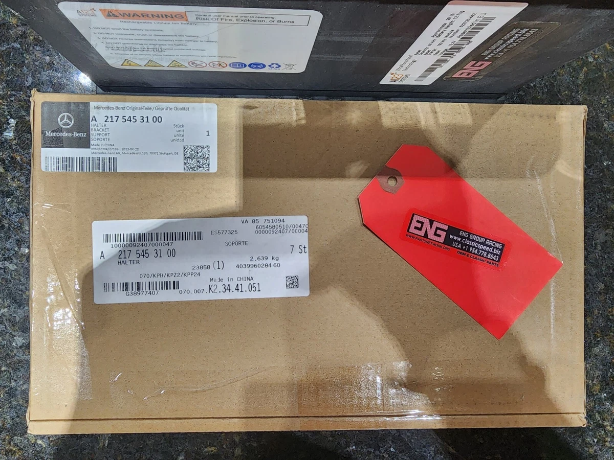 BASE A2175453100 BRACKET + A2229970002 VENT + 5 BOLTS F/ 2024 LIB  