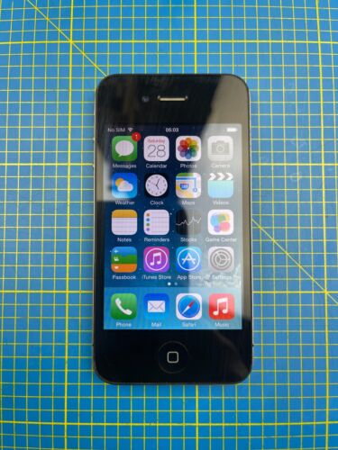 Apple iPhone 4 A1332 16GB Black Mobile Smart Phone Vodafone - Afbeelding 1 van 3