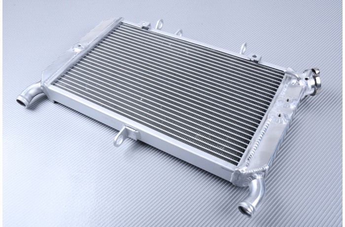 Radiateur eau racing Yamaha MT09 en aluminium soudé TIG pour RN29