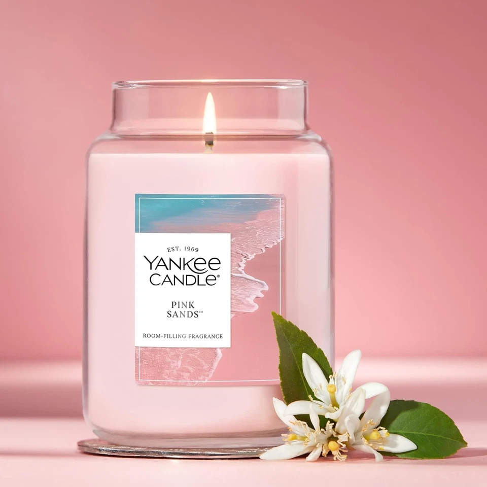 Vela perfumada Yankee frasco grande com até 150 horas de tempo de queima, areias rosa, 22 oz - Imagem 4 de 4