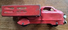 Vintage 1930's Wyandotte Red Pressed Steel Toy Truck/Farm/Stakebed 7"L