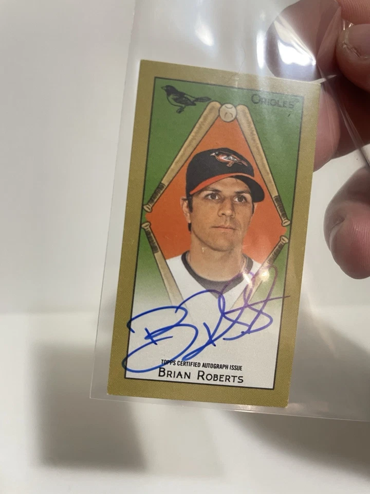 Topps T205 2025 *Brian Robert automático en tarjeta autógrafo Orioles* Foto 3 de 4