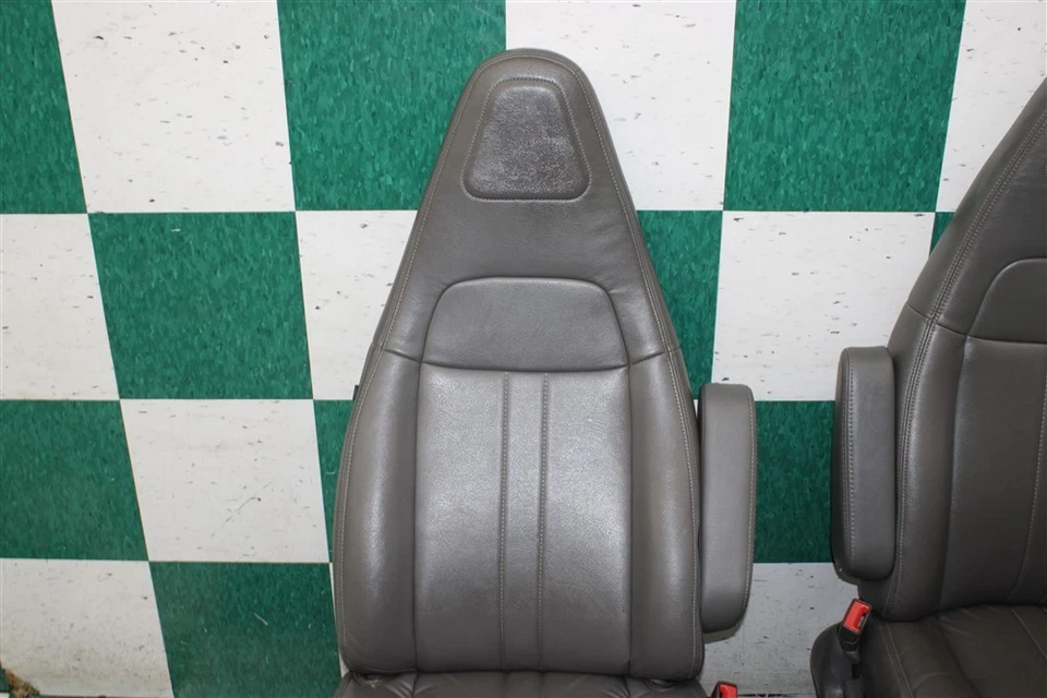 *TEAR* 19' SAVANA Gray Vinyl Manual Driver Passenger Front Bucket Seats Pair 2x Foto 4 de 4