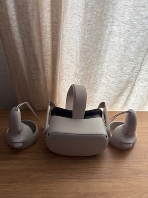 Meta Oculus Quest 2 128GB Virtual Reality Headset - White (OCQ128B)
