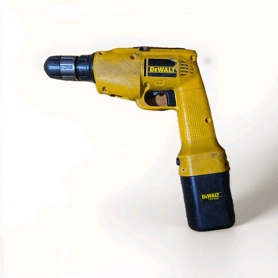 DeWalt DW945 12V Cordless 3/8'' Drill VSR   Untested   No Battery or Charger