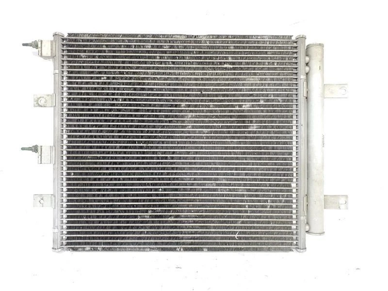 Condensador de aire acondicionado 4,2 L V8 tracción trasera OEM 2007 2008 2009 2010 2011 2012 Jaguar XK Foto 3 de 4