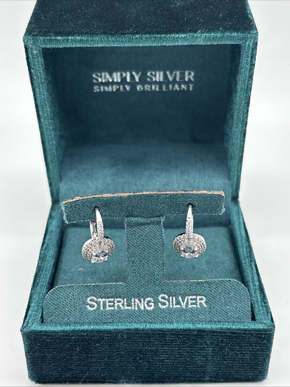 Simply Silver CZ Sterling Silver 925 Brilliant Hallo Leverback