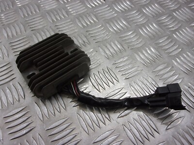 Suzuki DL 650 V Strom 2005 Spannungsregler Gleichrichter 2004 > 2006 WB