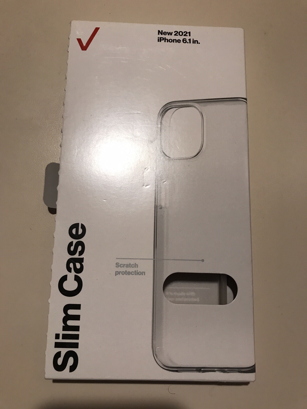 Slim iPhone 6.1 Silicone Case 2021 Verizon Retail Brand-image