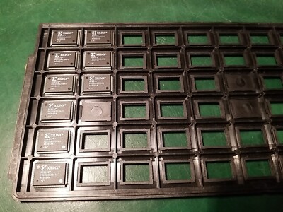 XC9572-15PQ100C XILINX PROGRAMMABLE CLPD LOT OF 9 PCS NOS