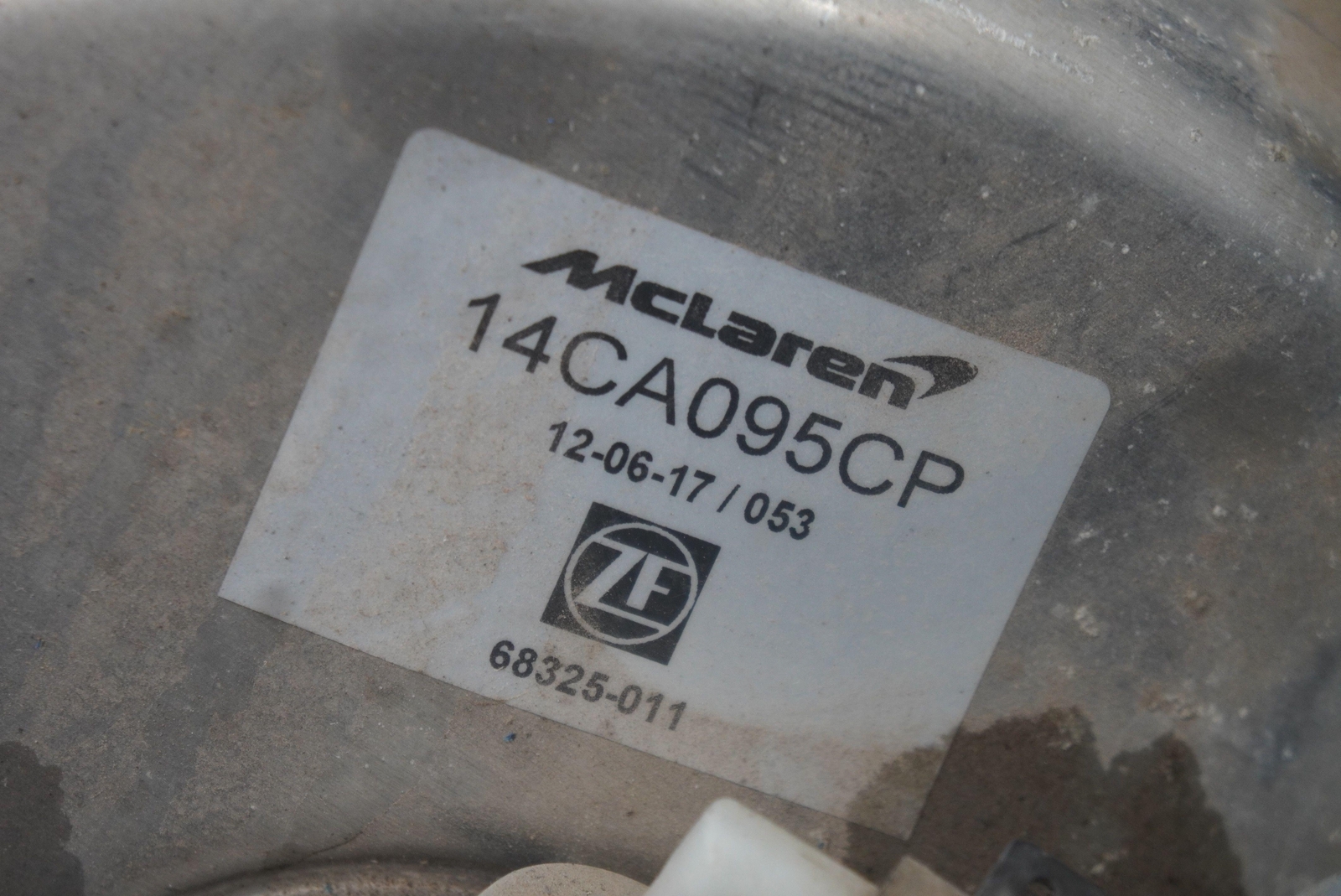 Power Brake Booster Servo Master Cylinder Reservoir 14CA095CP McLaren 720S 2018