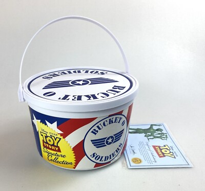 Bucket O' Soldiers Toy Story Signature Collection Green Army Men