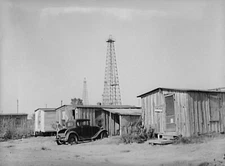8" x 10" 1939 Photo Homes of oil field workers. Oklahoma City, Oklahoma