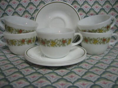 Pyrex SPICE OF LIFE Cup Saucer Set Vegetables Vintage Corning Corelle  VGC