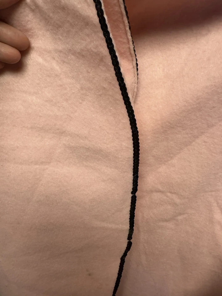 Falda caniche rosa claro de fieltro para mujer talla 12/14 con ribete negro. Cintura elástica Foto 4 de 4