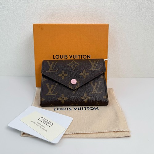 Louis Vuitton Victorine Wallet 'Brown Monogram Canvas/Rose Ballerine Pink'#HXP0Y