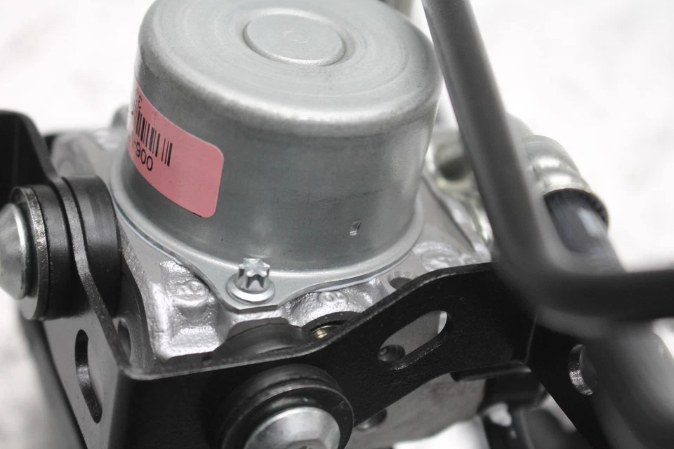 MÓDULO UNIDAD BOMBA ABS ABS KAWASAKI NINJA EX500 2024 Y MANGUERAS Foto 4 de 4