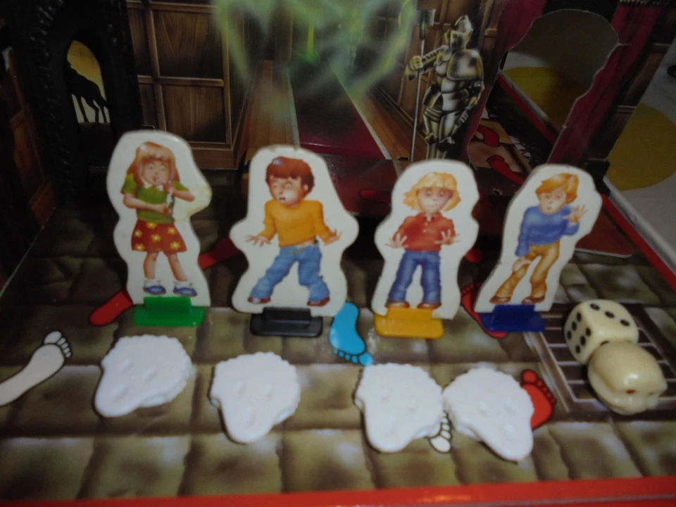 Vintage GHOST CASTLE Board Game By MB Games - Complete VGC -(Y81) - Image 3 of 4