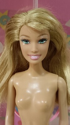 Barbie Fashion fever avenue Summer headmold glitter make up My Scene used